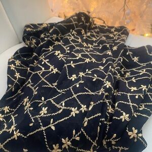 INTERNATIONAL Concepts- long sleeve